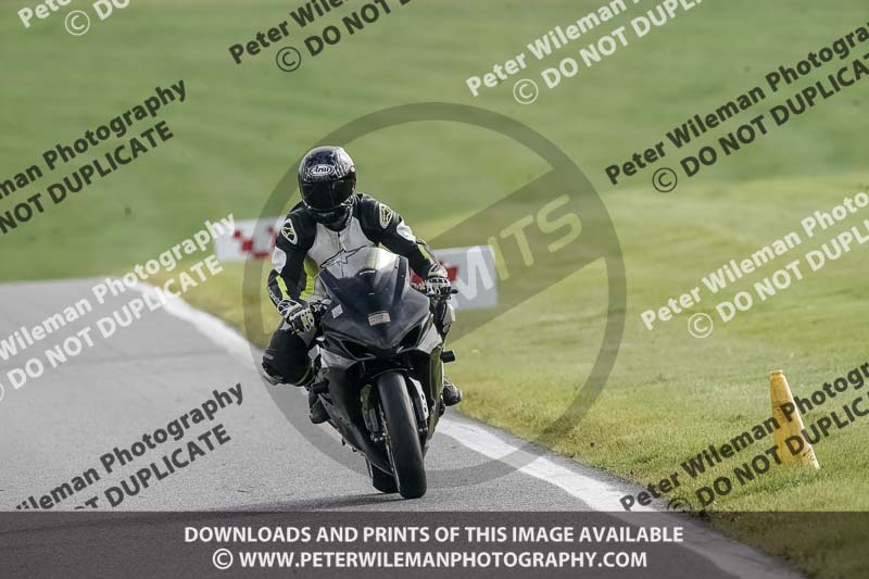 cadwell no limits trackday;cadwell park;cadwell park photographs;cadwell trackday photographs;enduro digital images;event digital images;eventdigitalimages;no limits trackdays;peter wileman photography;racing digital images;snetterton;snetterton no limits trackday;snetterton photographs;snetterton trackday photographs;trackday digital images;trackday photos